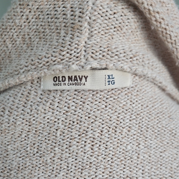 Old Navy Soft Cream Drape Cardigan - Picture 5 of 8